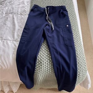 Yola skinny scrub pants - regular length